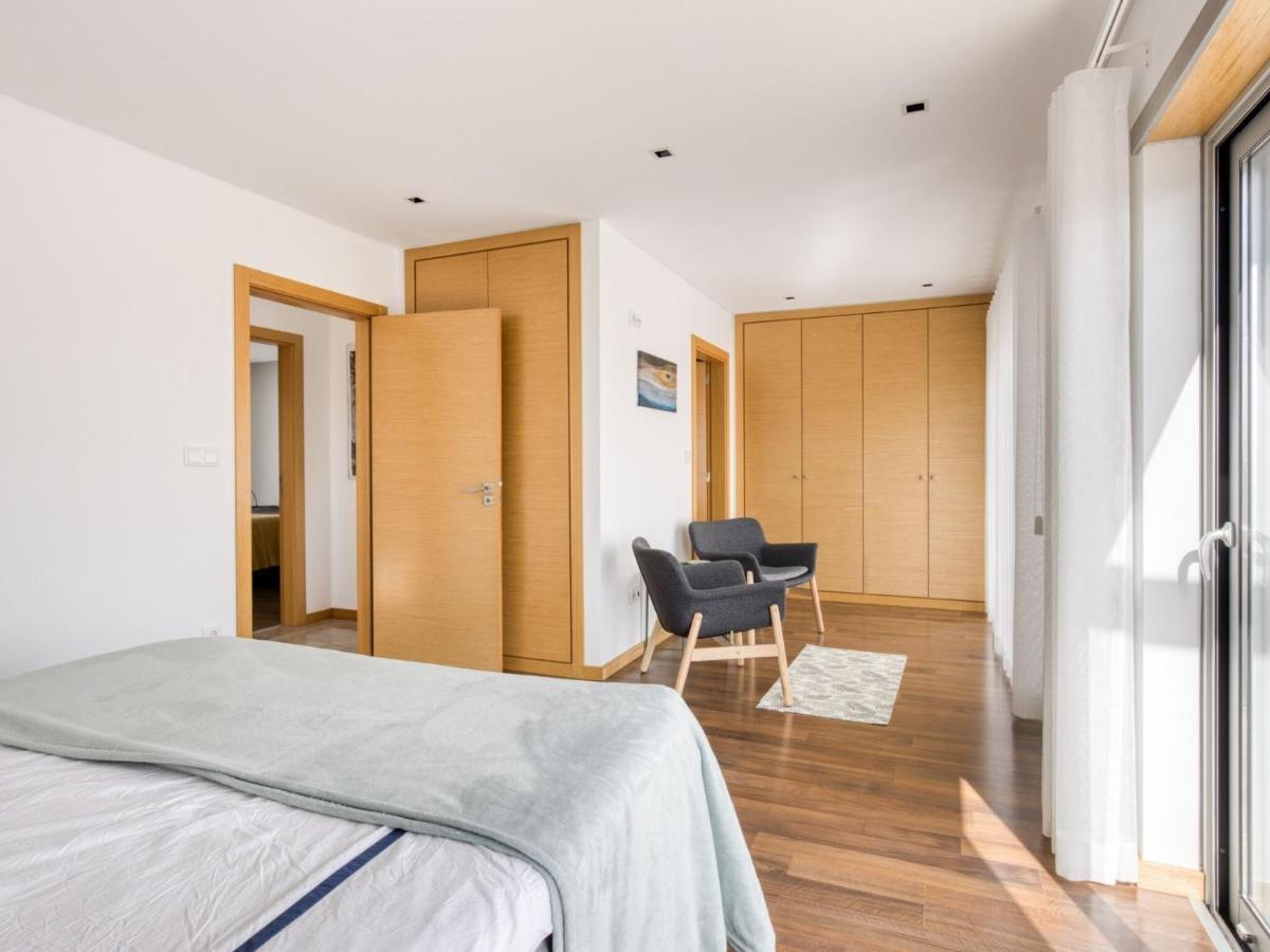 Salir de Porto Modern Holiday Home In Salir Do Porto With Swimming Pool מראה חיצוני תמונה